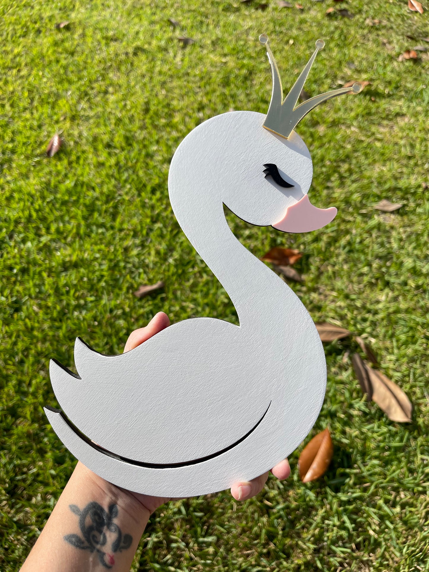 Swan Theme Decor